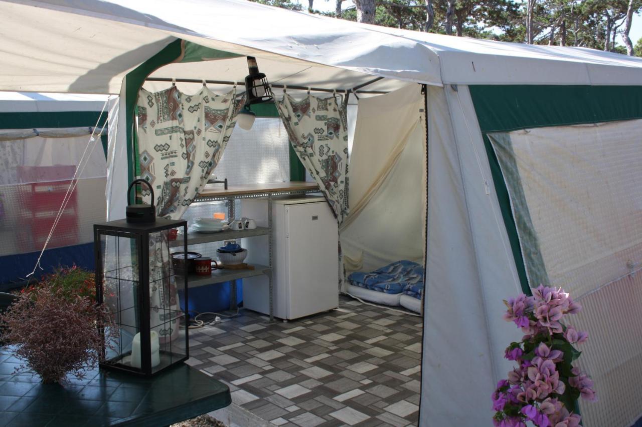 Camping Planik Hotell Ražanac Eksteriør bilde