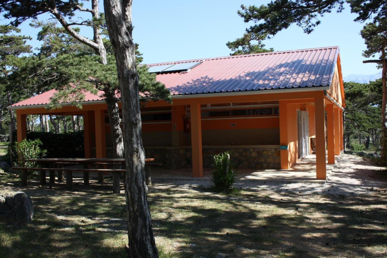 Camping Planik Hotell Ražanac Eksteriør bilde