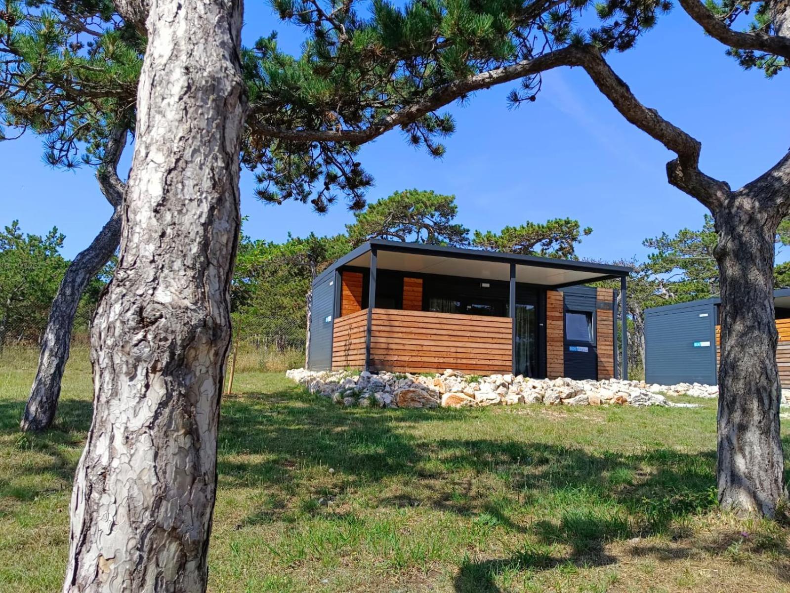 Camping Planik Hotell Ražanac Eksteriør bilde