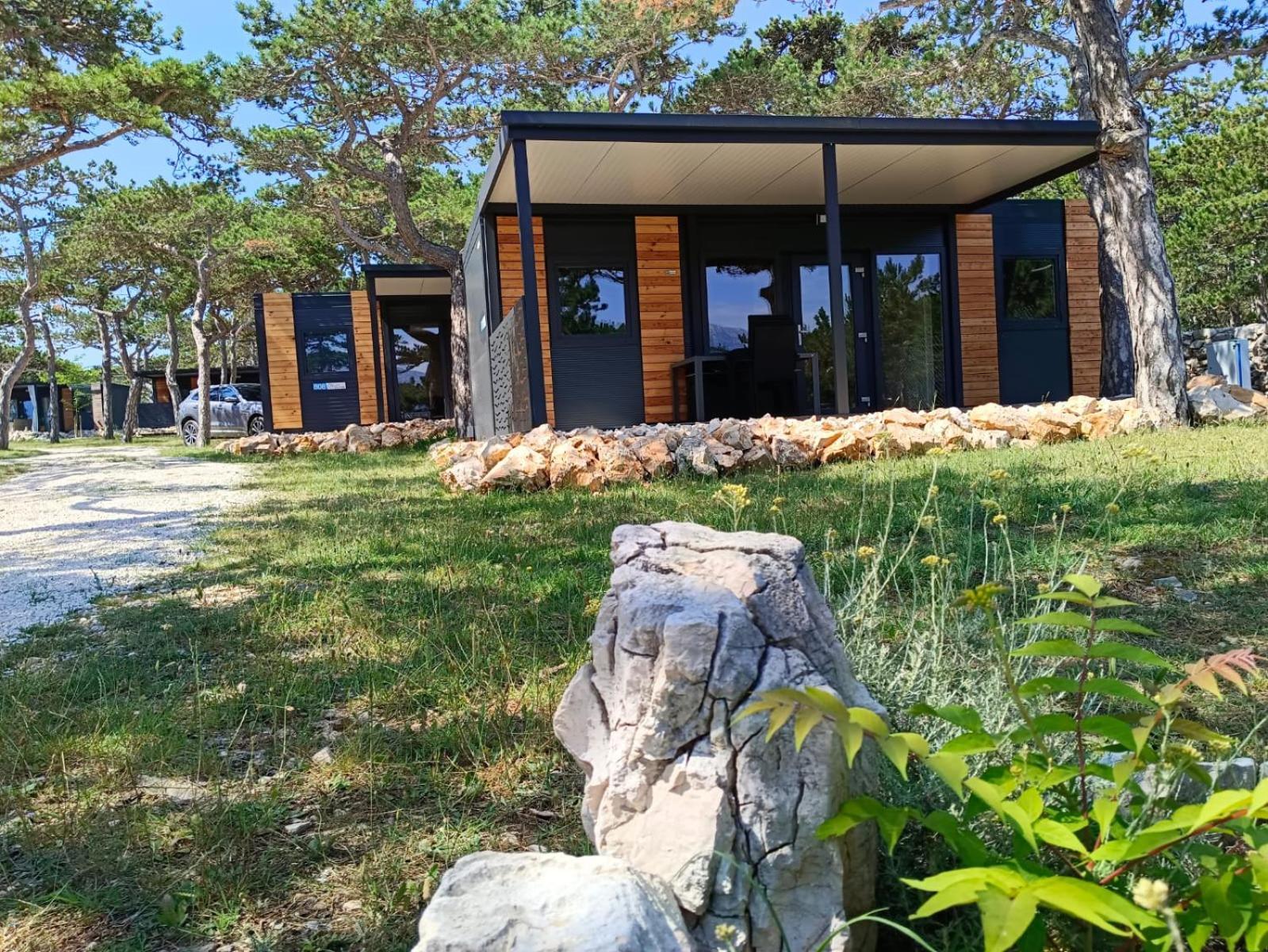 Camping Planik Hotell Ražanac Eksteriør bilde