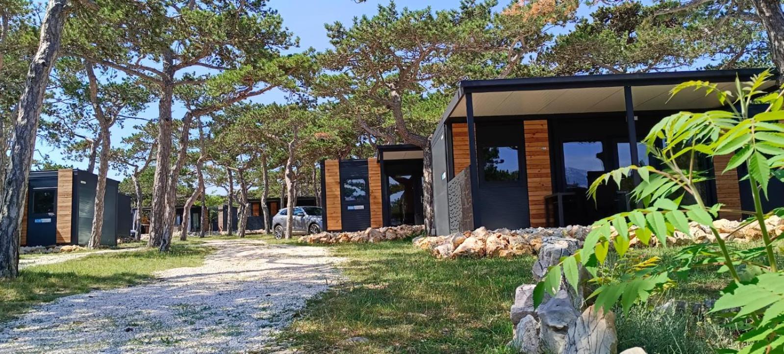 Camping Planik Hotell Ražanac Eksteriør bilde