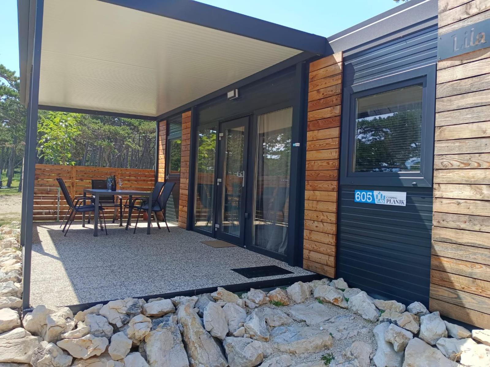 Camping Planik Hotell Ražanac Eksteriør bilde