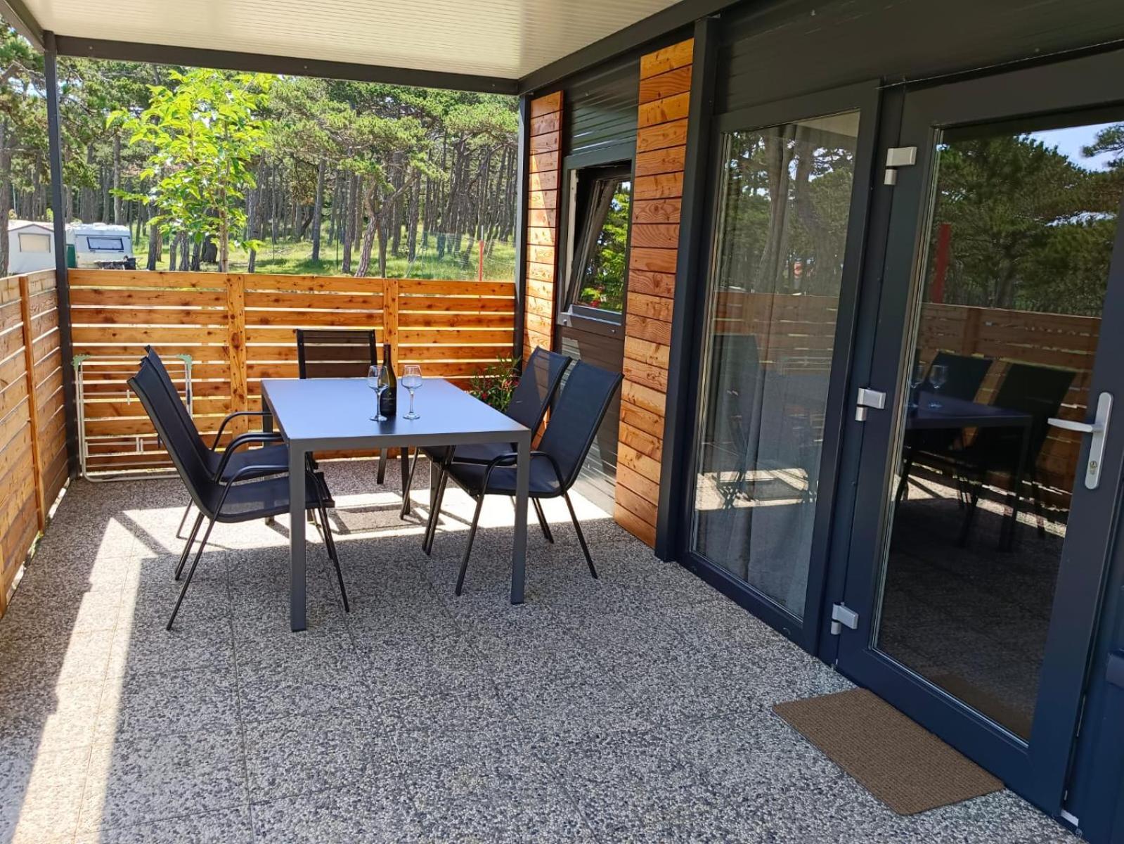 Camping Planik Hotell Ražanac Eksteriør bilde