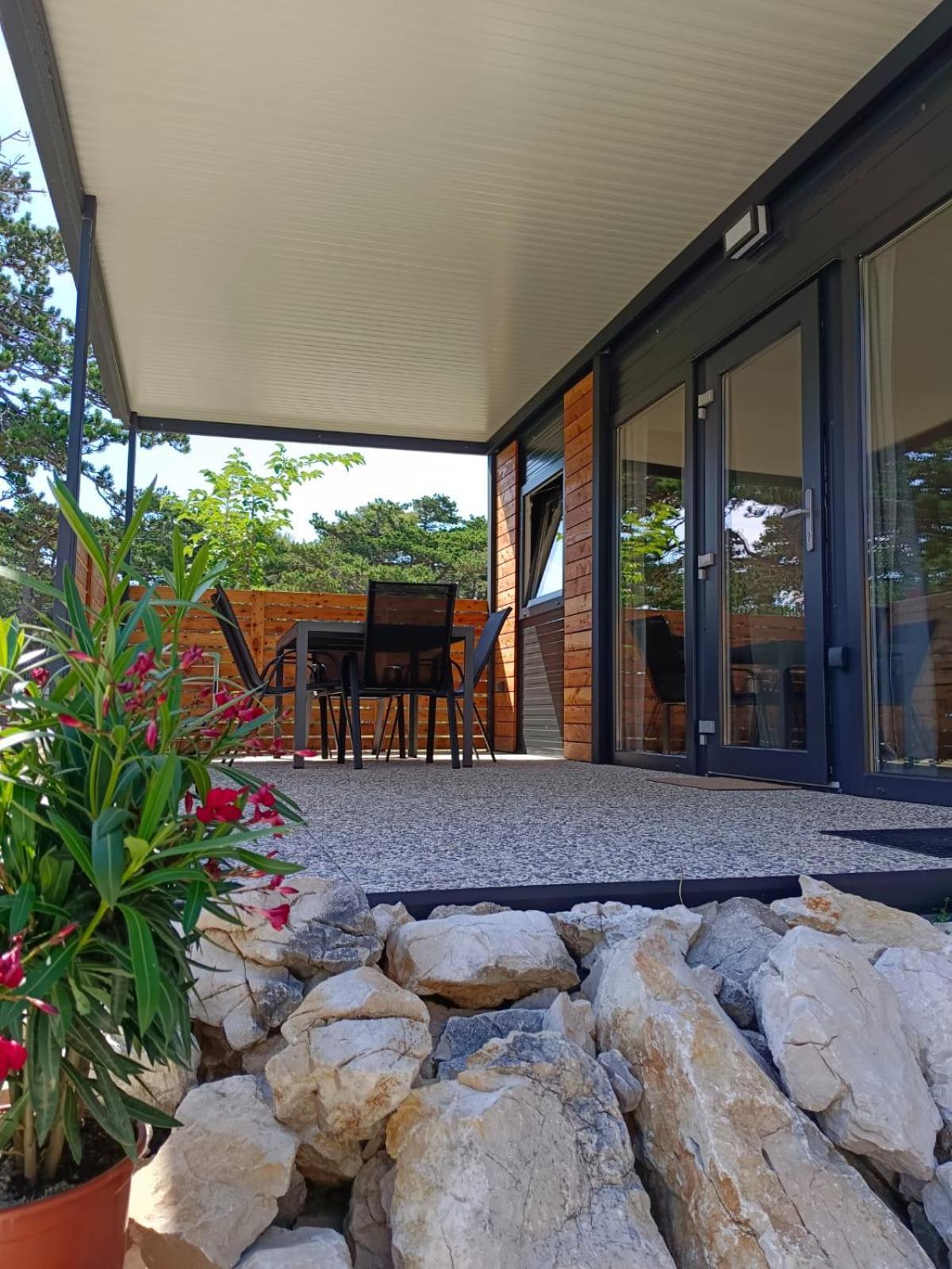 Camping Planik Hotell Ražanac Eksteriør bilde
