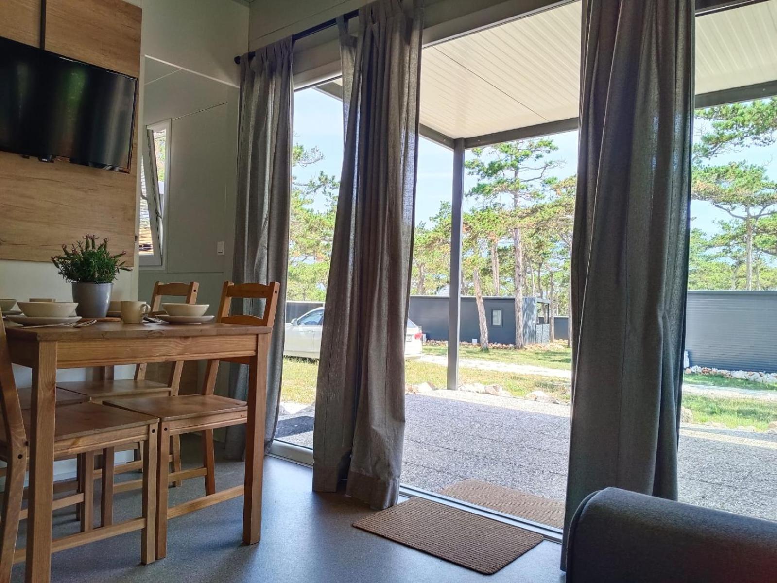 Camping Planik Hotell Ražanac Eksteriør bilde